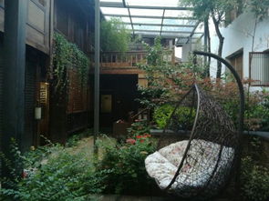 麗江且亭園林精品客棧 園林風情與服務體驗全解析